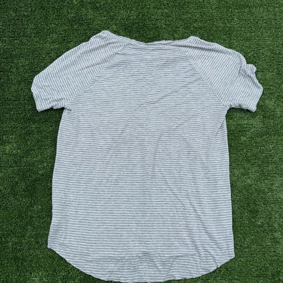 American Eagle Gray Striped Women's Top - Picture 2 of 5